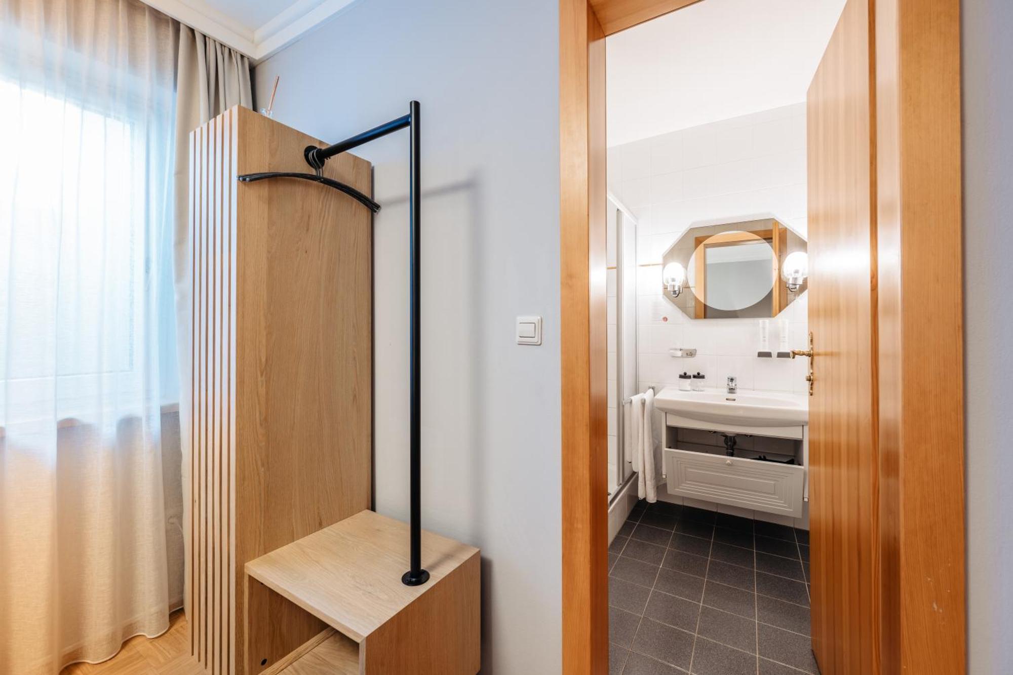 Hotel Restaurant Silberberg โวลฟ์สแบร์ก ภายนอก รูปภาพ